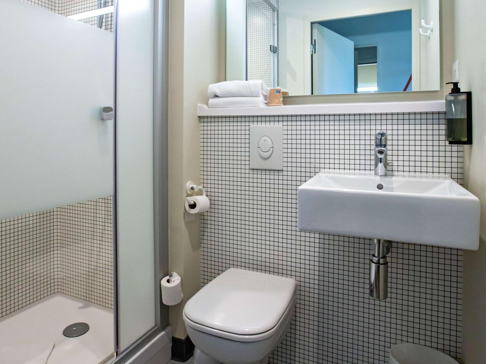 Hotel Ibis Budget Montpellier Centre Millenaire - Εξωτερικό φωτογραφία
