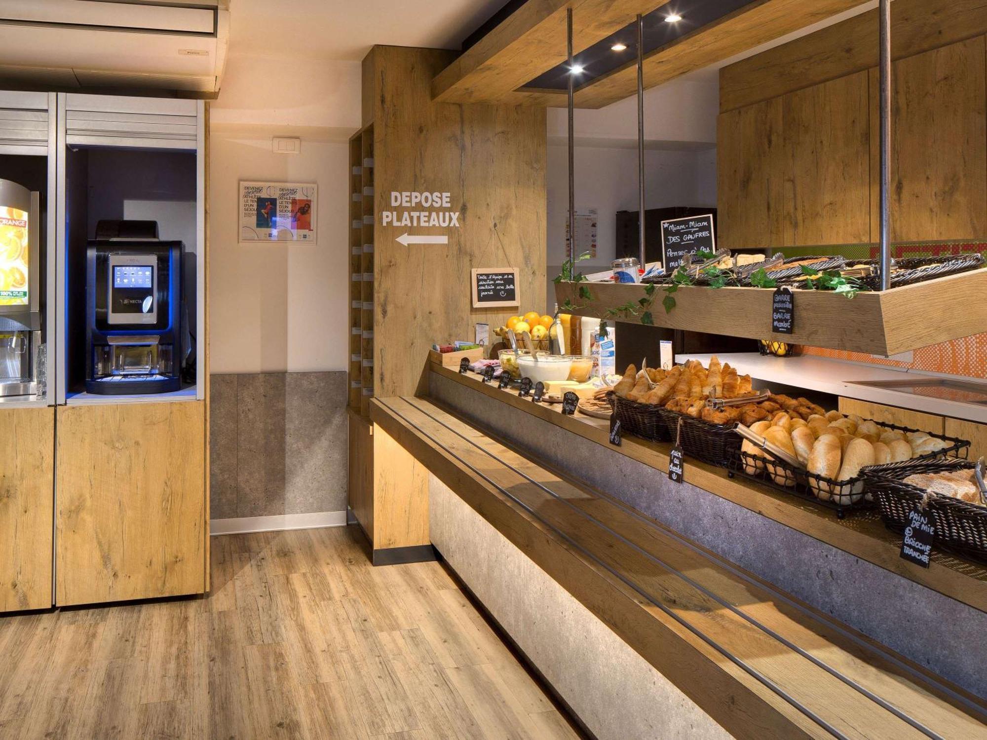 Hotel Ibis Budget Montpellier Centre Millenaire - Εξωτερικό φωτογραφία