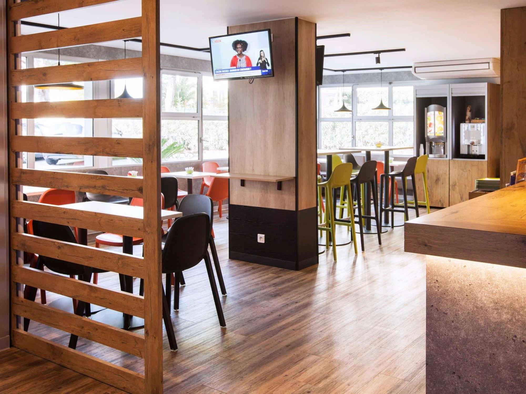 Hotel Ibis Budget Montpellier Centre Millenaire - Εξωτερικό φωτογραφία