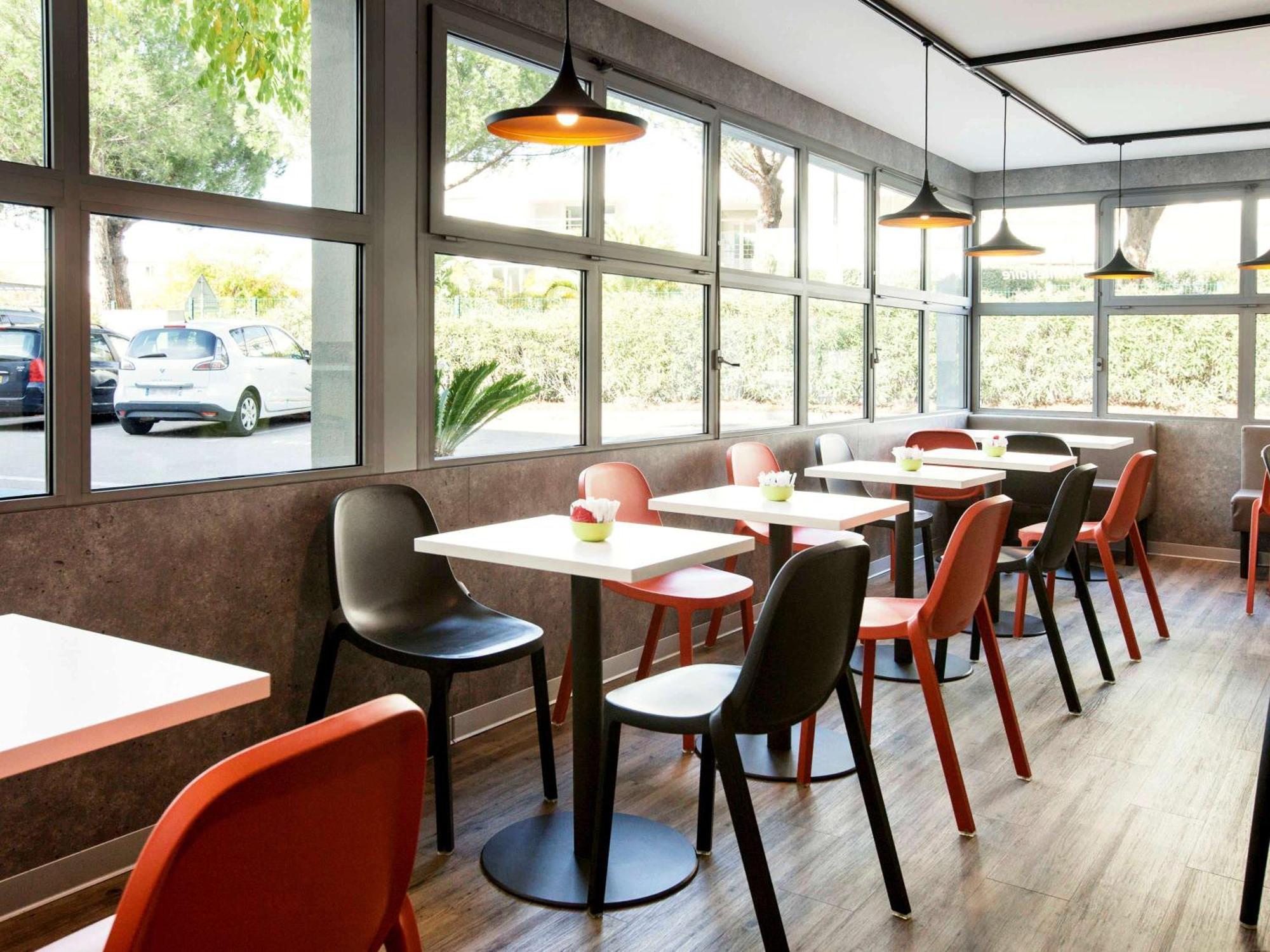 Hotel Ibis Budget Montpellier Centre Millenaire - Εξωτερικό φωτογραφία